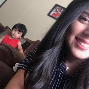 Meet your Posher, Karina